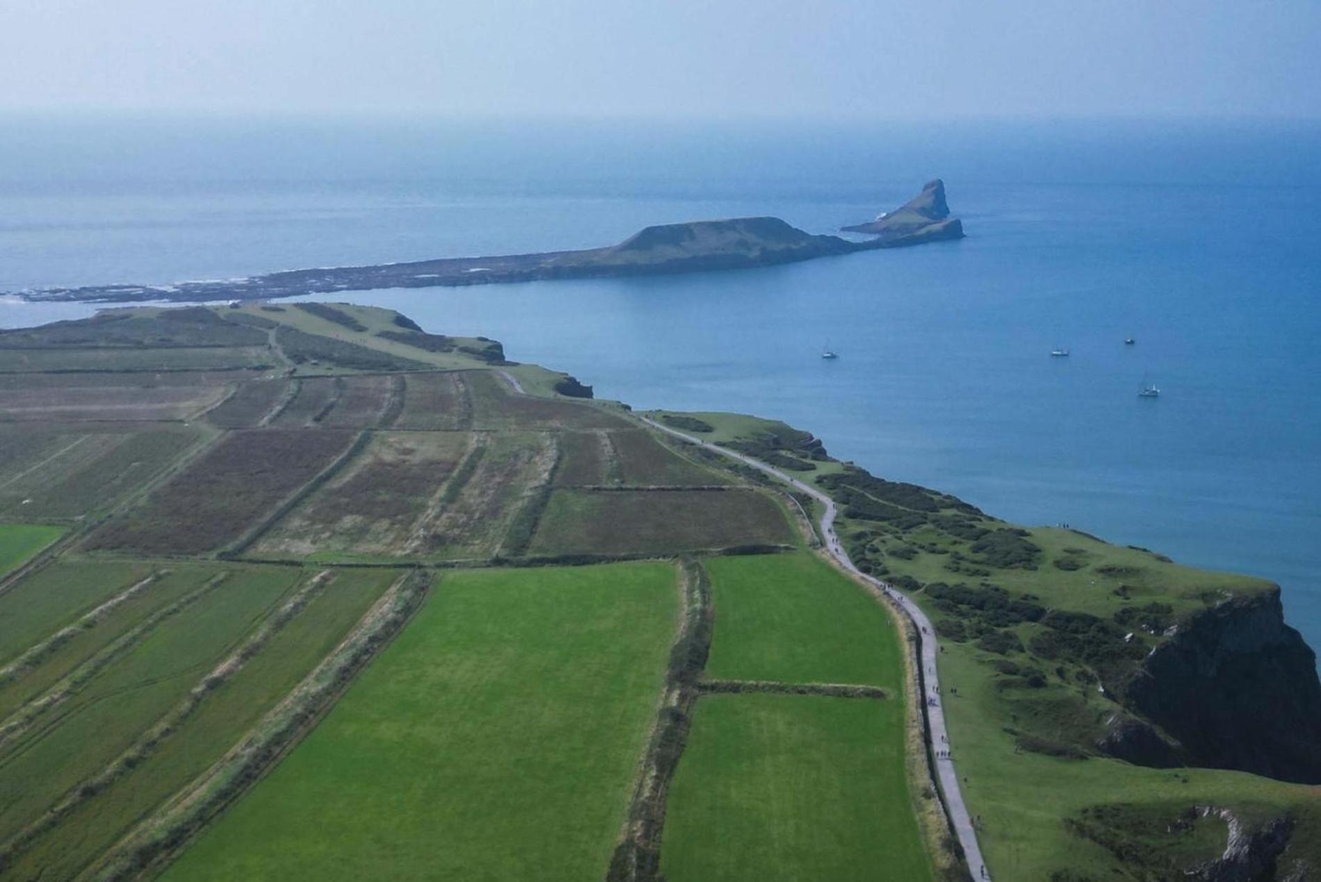 Channel View - 3 Bedroom House - Rhossili Bay オックスウィッチ エクステリア 写真